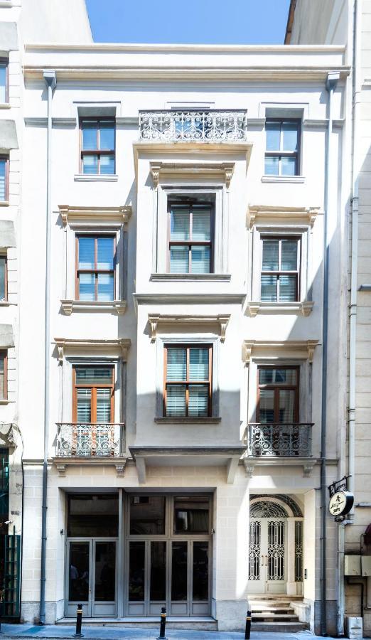 Art Pera Suites Истанбул Екстериор снимка