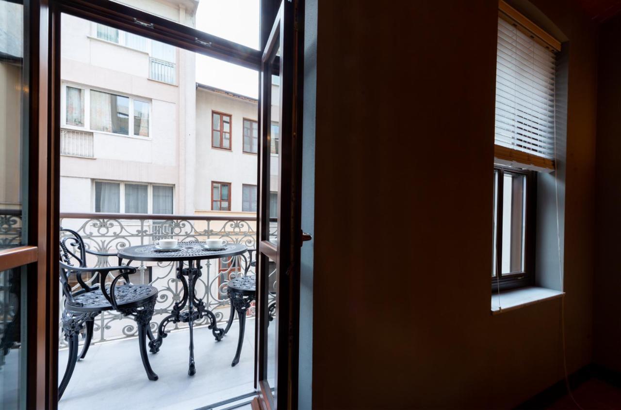 Art Pera Suites Истанбул Екстериор снимка
